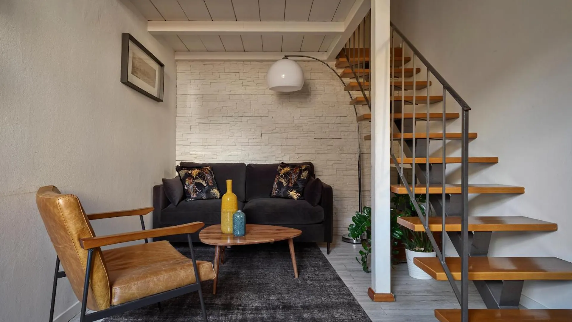 On The Duomo - Super Chic Apartman Firenze 0*,