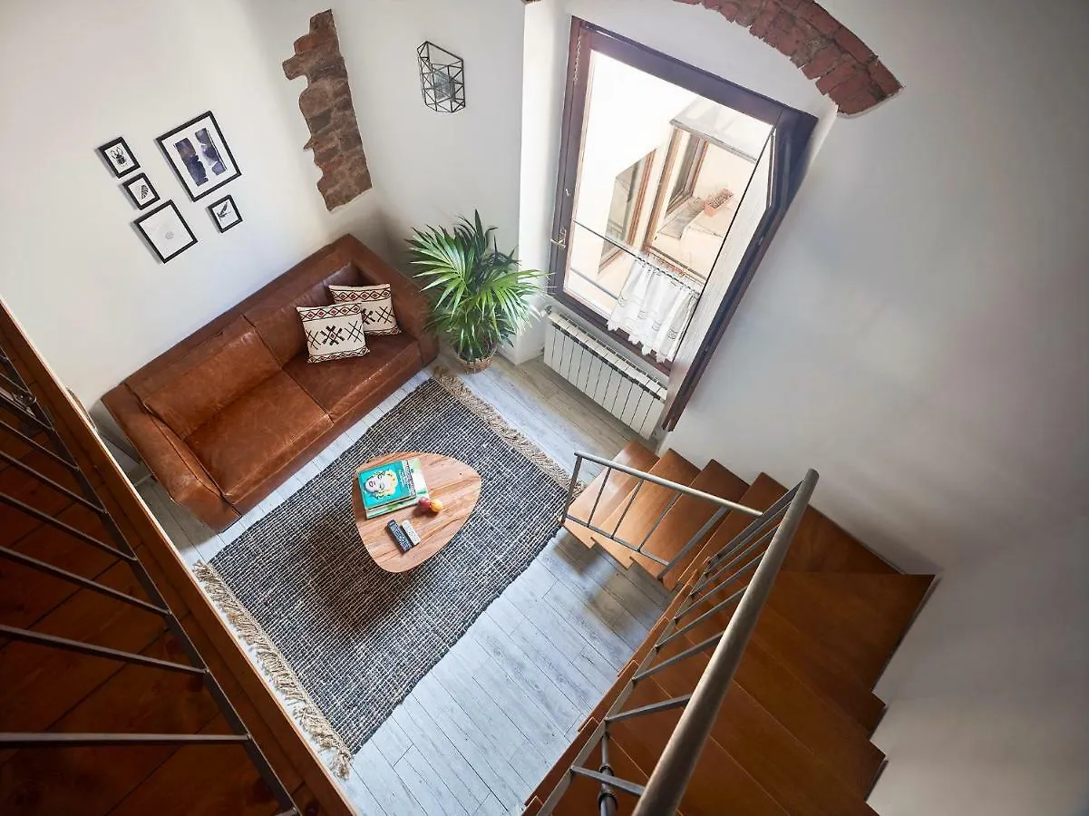 On The Duomo - Super Chic Apartman Firenze 0*,